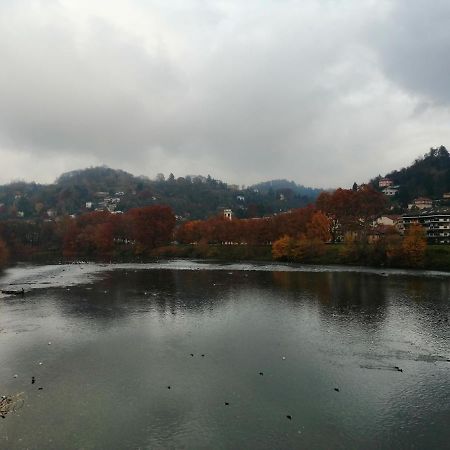 Appartamento Lungo Fiume Турин Екстер'єр фото